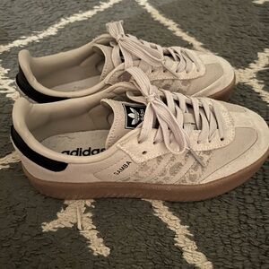 Adidas Samba Women's Shoes - Off-White and Leopard